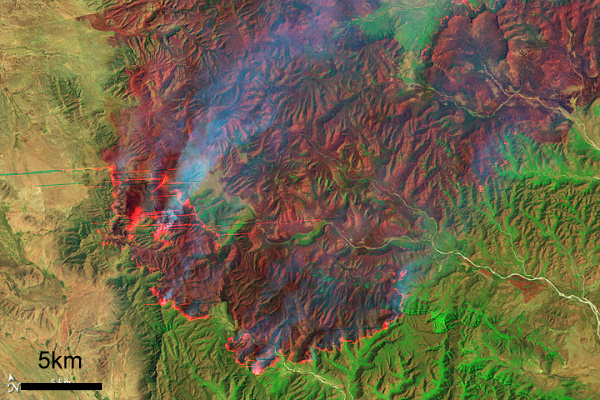 Coahuila wildfire, April 9, 2011 (Earth Observatory, Landsat-5)