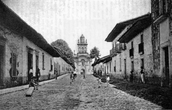 Wilhelm Schiess: Street in Patzcuaro (December 1899)